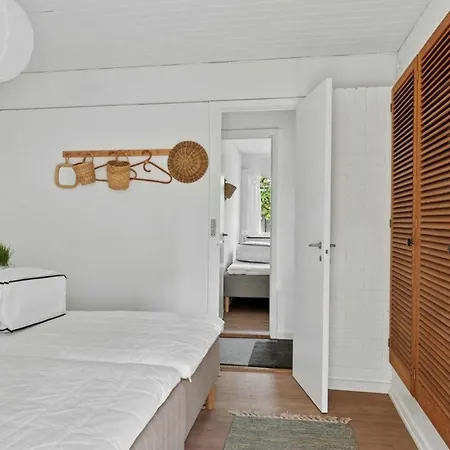 3 Bedroom Cozy In